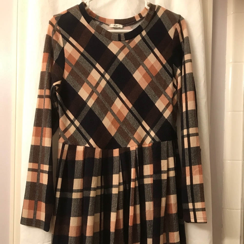Egy plaid dress